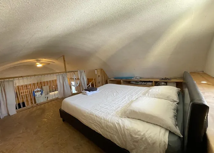 Duplex Climatisé 65m2 refait à neuf