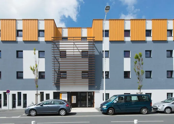  Première Classe La Rochelle Centre - Les Minimes