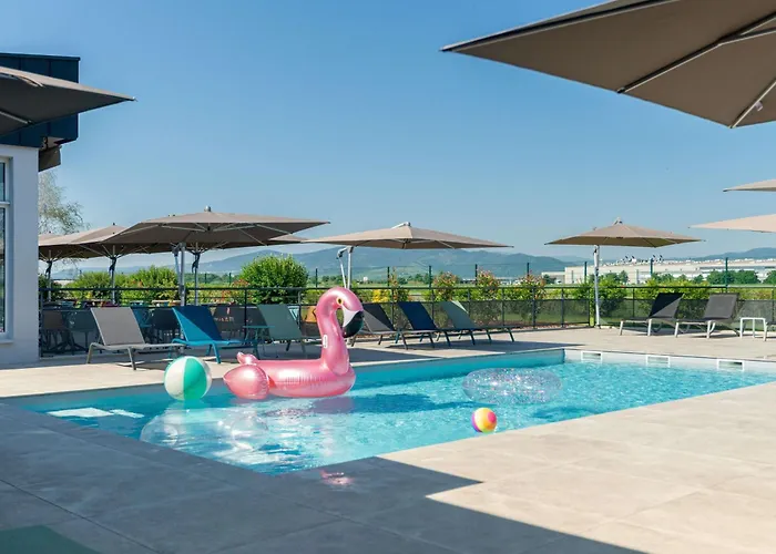 Hôtel avec piscine: Ibis Styles Colmar Nord