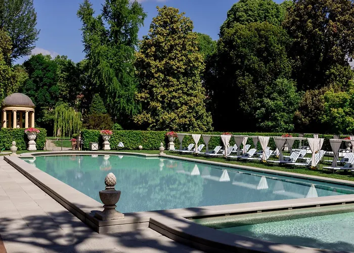 Hôtel Ping Pong: Four Seasons Hotel Firenze