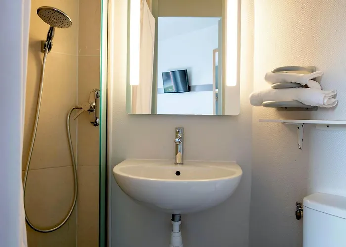 B&B Hotel Avignon 2