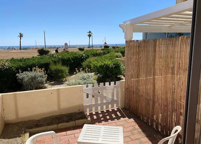 Studio bord de mer pour 3 pers avec parking - FR-1-81-127