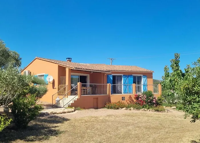 VILLA LARGIA porto vecchio - A 5 MIN DES PLAGES DE PALOMBAGGIA - CALME- CLIMATISATION