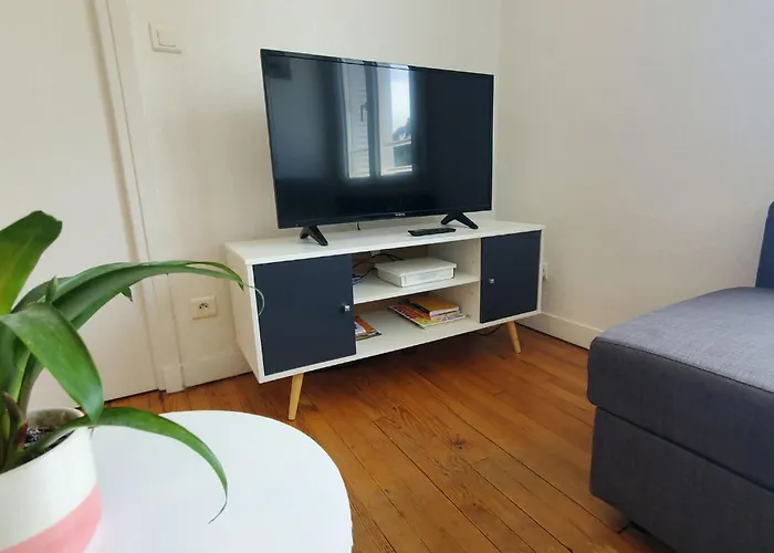 Charmant F2 avec vue, proche centre