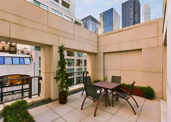 Chambers Hotel Central Park South, Sonder By Marriott Bonvoy