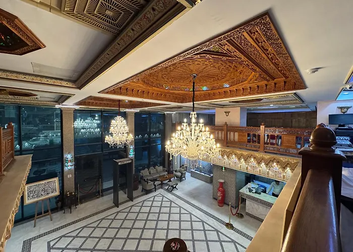 Majliss Hotel Downtown
