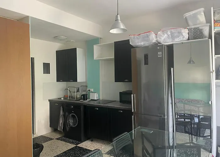 Appartement Mimosa, Tram 2, Parking