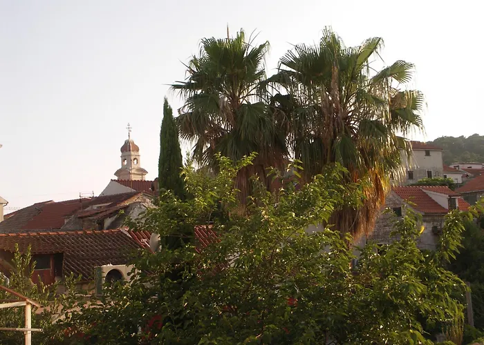 Aspalathos Residence