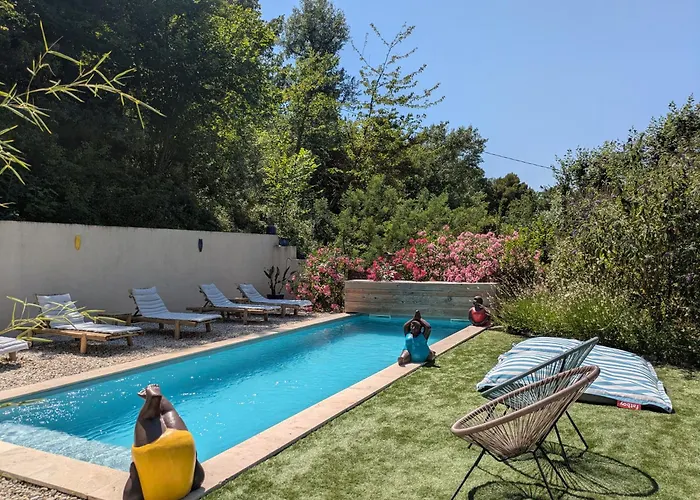 Bulles d'Olive Provence avec option jacuzzi
