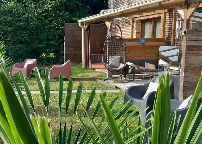 chambres d hotes ,hotel ,Secret d'une Nuit a vicq prės de onnaing,avec piscine