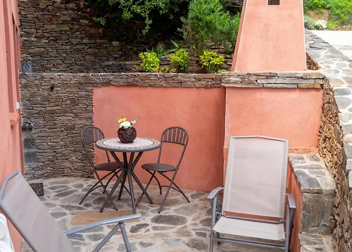 Studio a Collioure a 400 m de la plage avec vue sur la mer jardin clos et wifi