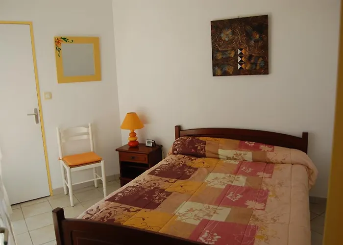 Appartement de 2 chambres a Valras Plage a 600 m de la plage avec piscine partagee terrasse amenagee et wifi