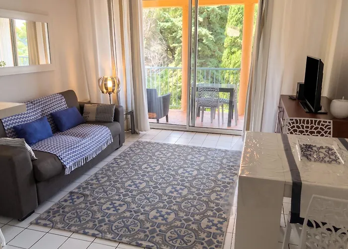Studio a Collioure a 150 m de la plage avec vue sur la mer et balcon amenage