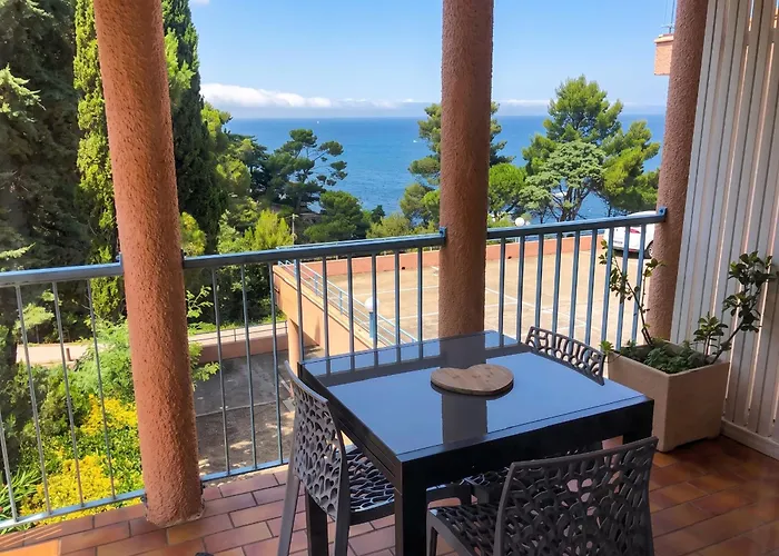 Studio a Collioure a 150 m de la plage avec vue sur la mer et balcon amenage