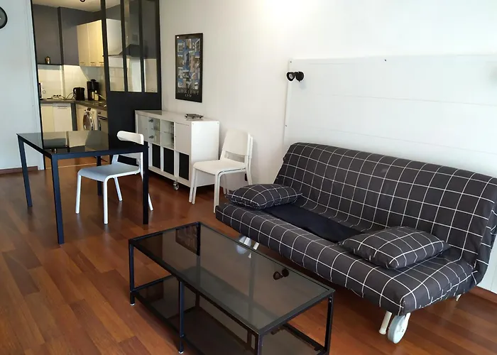 Ty Nevet - Appartement Avec Balcon Et Parking Prive