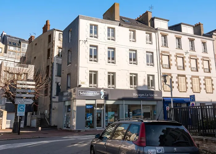 Appartement d'une chambre avec vue sur la mer et wifi a Granville a 1 km de la plage