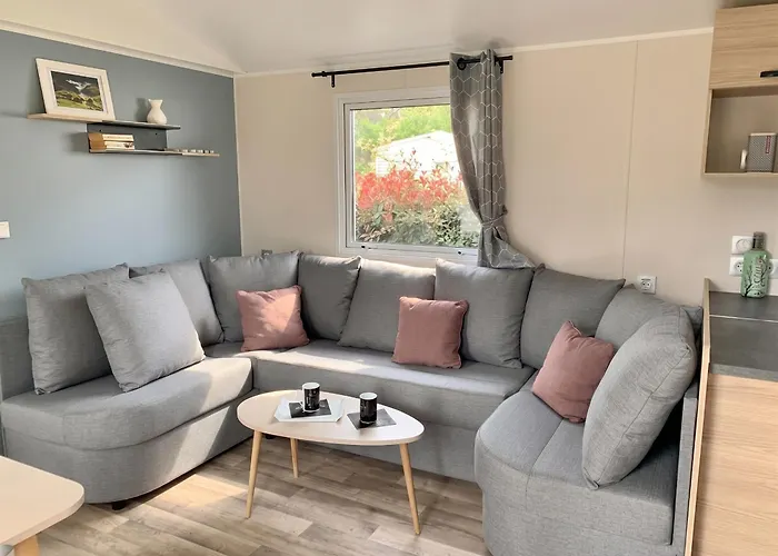 Bungalow de 3 chambres a Saint Brevin les Pins a 500 m de la plage avec piscine partagee et jardin clos