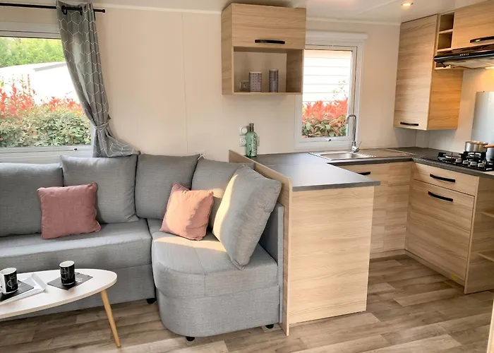 Bungalow de 3 chambres a Saint Brevin les Pins a 500 m de la plage avec piscine partagee et jardin clos