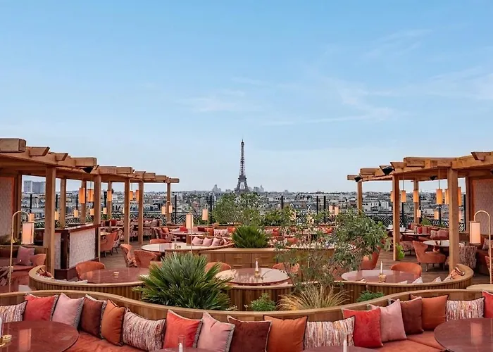 Sax Paris, Lxr s & Resorts