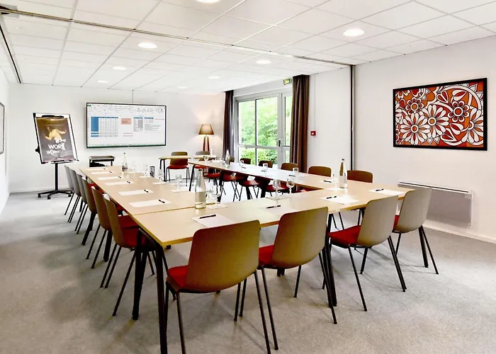 Ibis Quimper