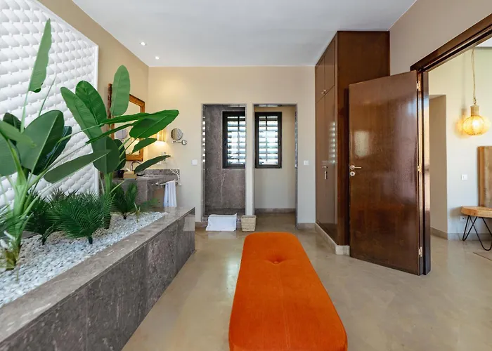 Al Maaden Villa Hotel & Spa