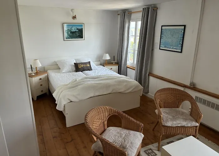 Quai Peree Apartement
