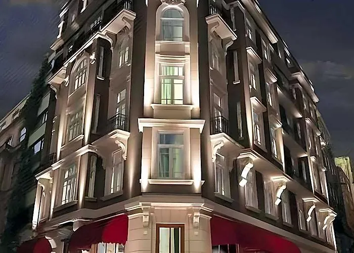 Corinne Art&Boutique Hotel