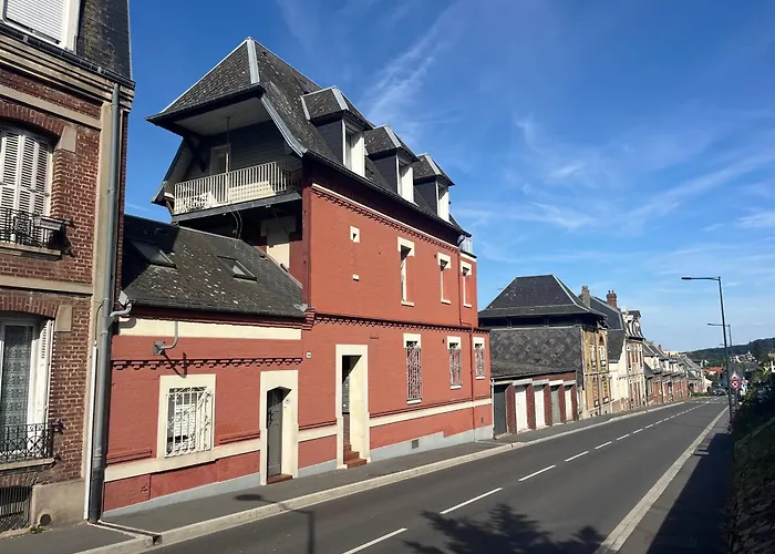 Petite Maison pleine de charme au Tréport.....