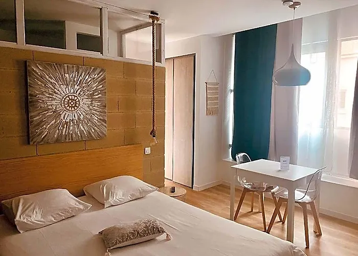 Suite 24 Appart'hôtel-3 étoiles