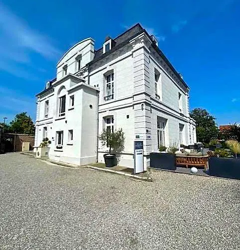 Hôtel Échappée en Baie - Parking privé gratuit