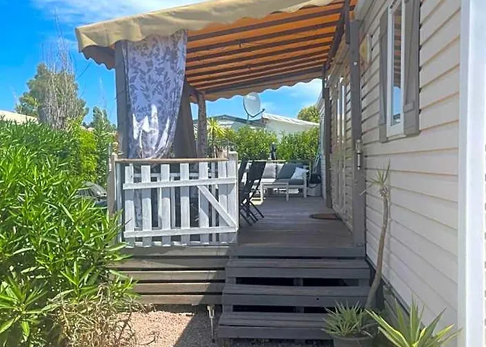 Magic Mobile Montourey, 3 chambres, 2 salles de bain, piscine disponible sur place