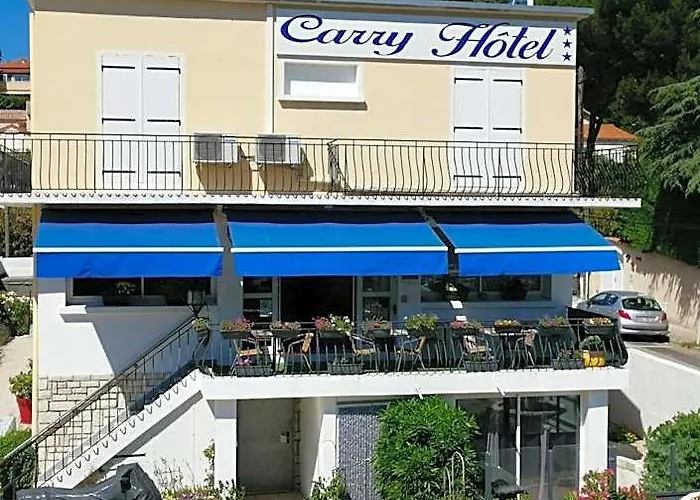 Carry Hotel