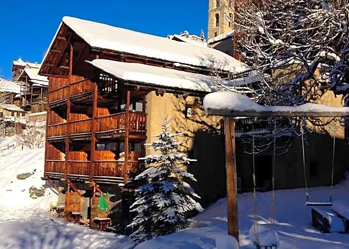Les Chalets du Villard