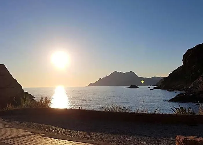 Le monte rosso