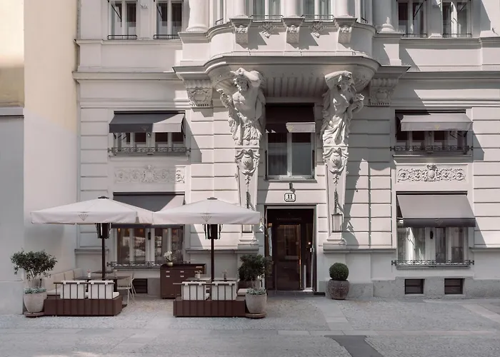 Zur Wiener Staatsoper