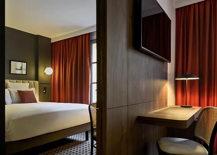Mercure Versailles Chateau