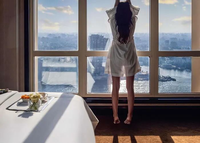  Fairmont Nile