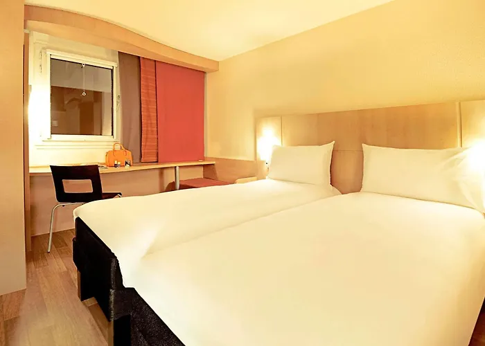 Ibis Centre