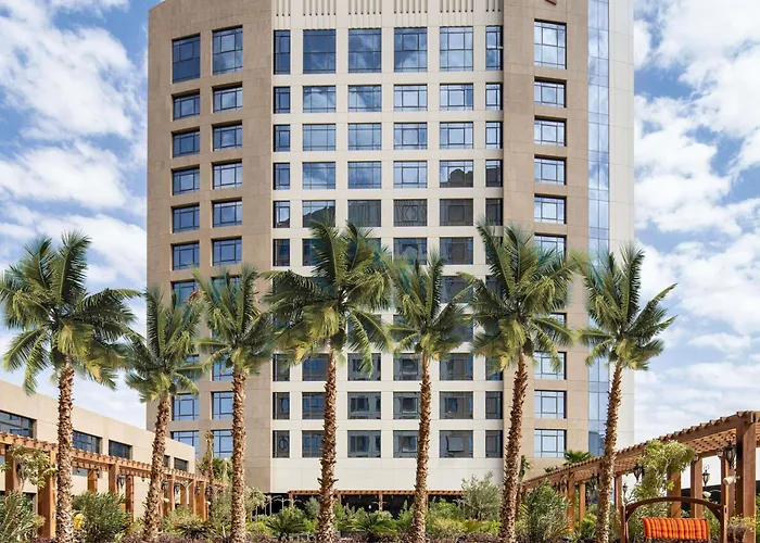 Movenpick And Residences h