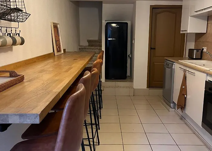 Maison Emile - Coeur Du Village - 8 Personnes - Clim - Superbe Literie