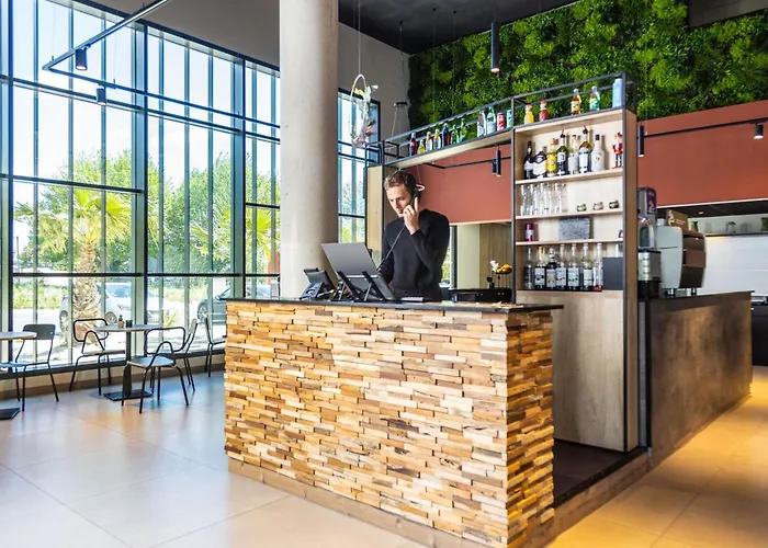 Ibis Marseille Marignane Technopole