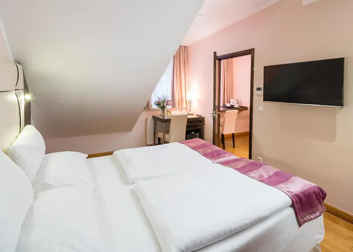 Best Western Plus Hotel Arcadia