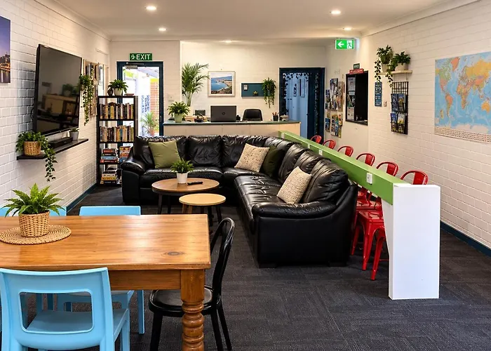 Shiralee Hostel -Note - Valid Passport Required To Check In