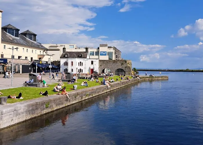  Eyre Square