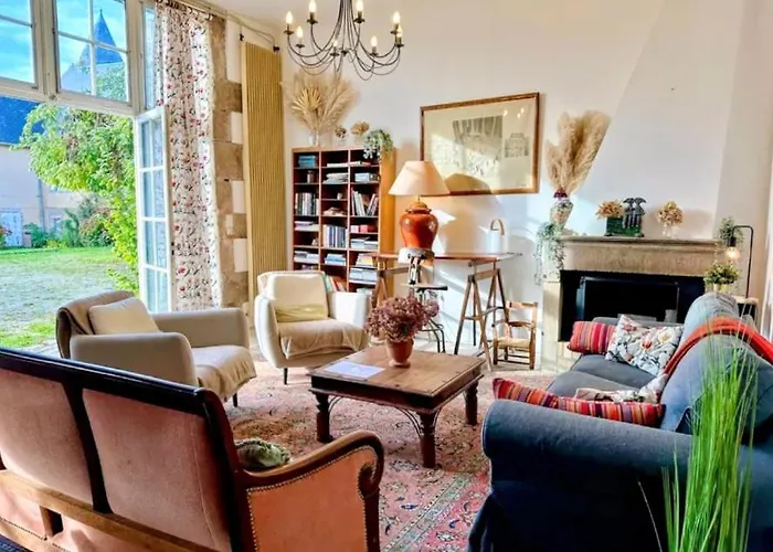 Chaleureuse maison rustique, vue vestige romain