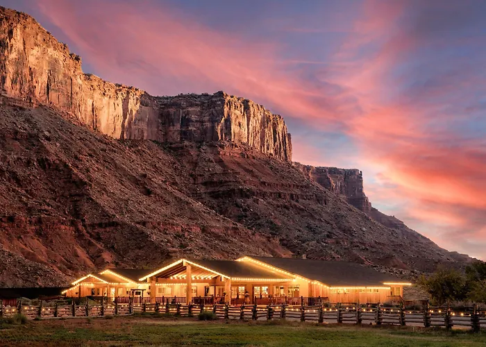 Red Cliffs