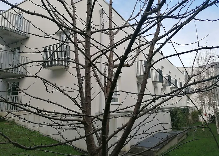 Terres de France - Appart'Hotel Quimper Bretagne