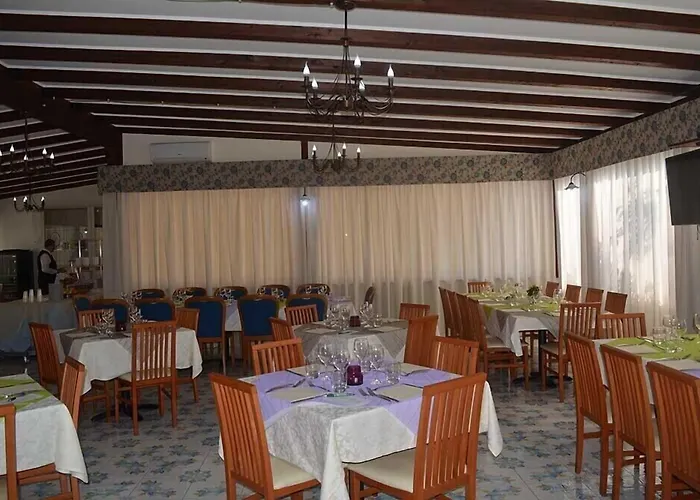 Costa Hotel