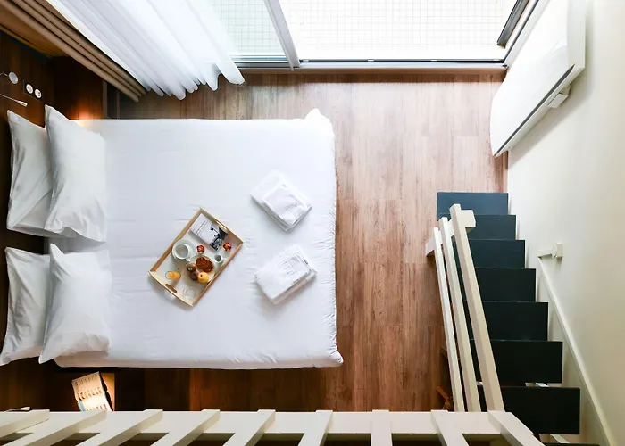 Hotel Logis Lacotel