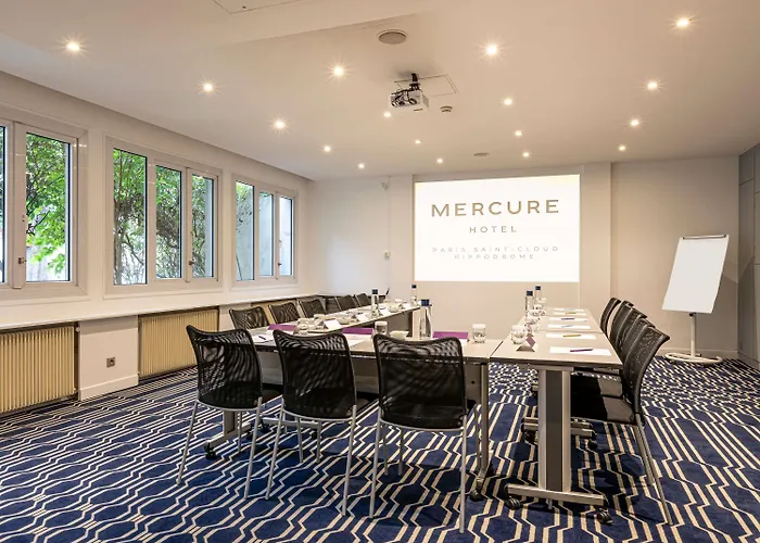 Mercure Paris Saint Cloud Hippodrome